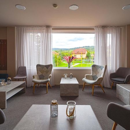Hotel Arena Brumov Eksteriør bilde