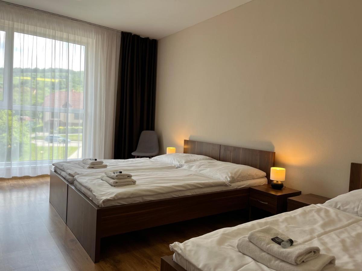 Hotel Arena Brumov Eksteriør bilde