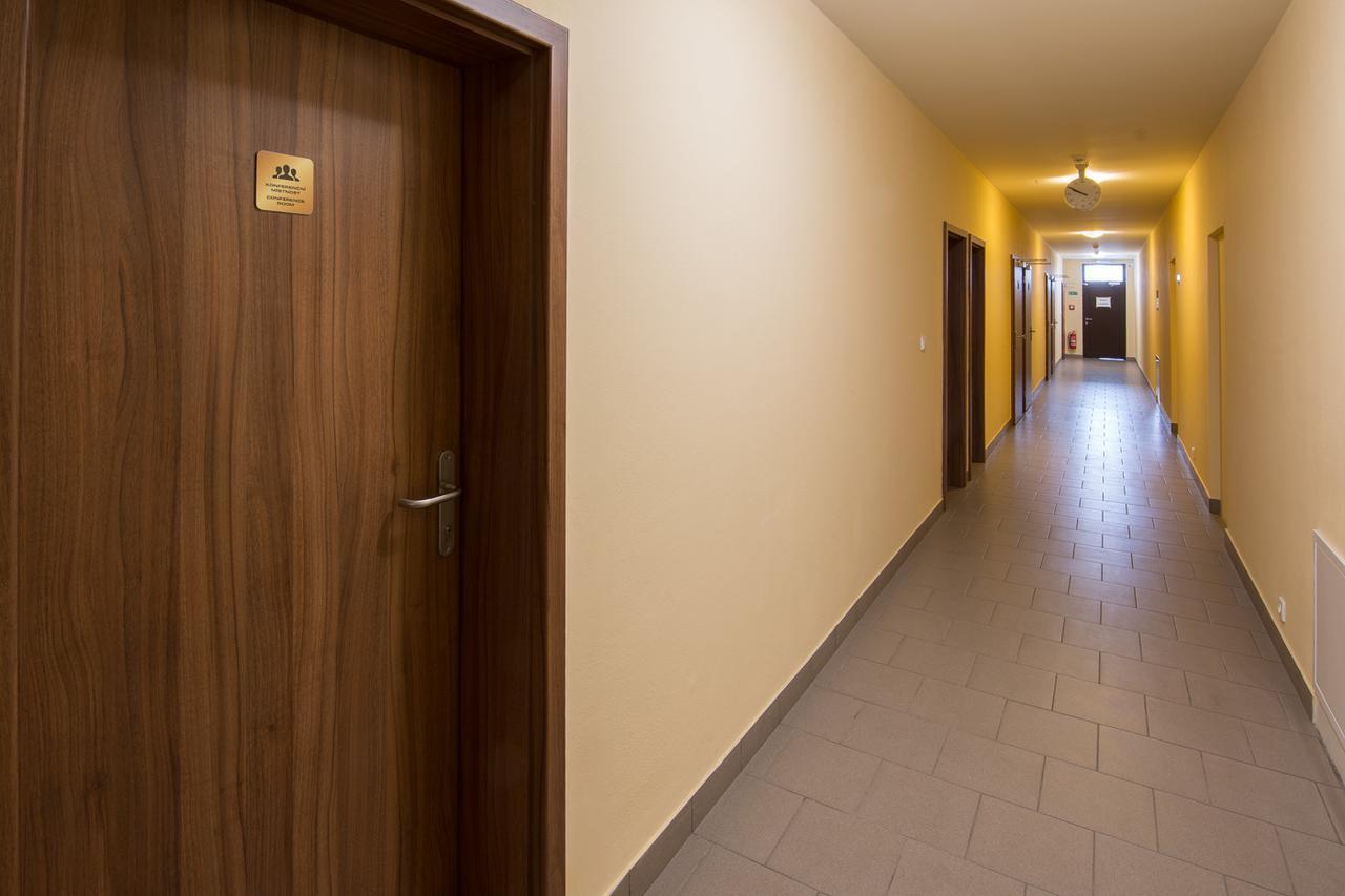 Hotel Arena Brumov Eksteriør bilde