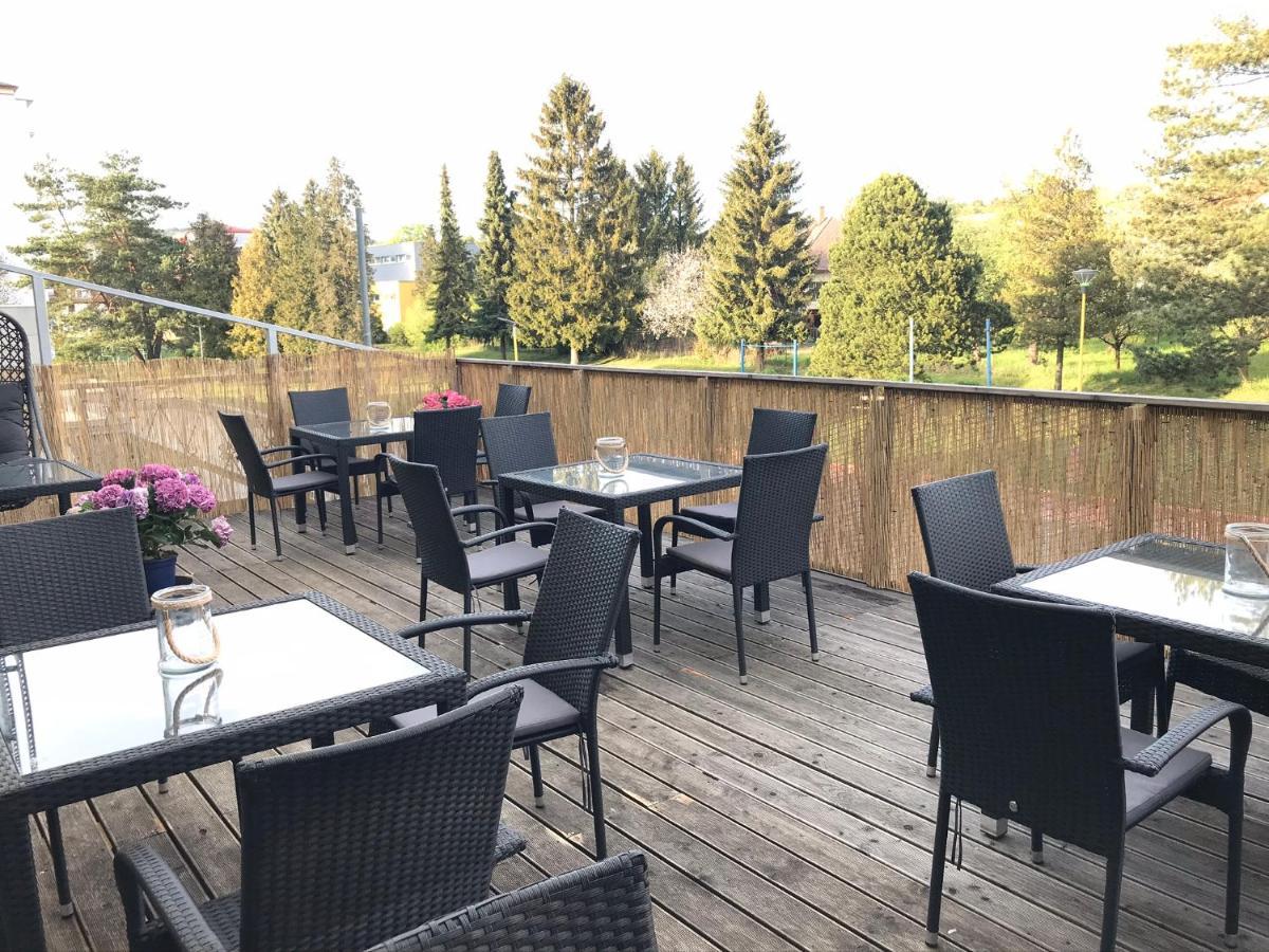 Hotel Arena Brumov Eksteriør bilde